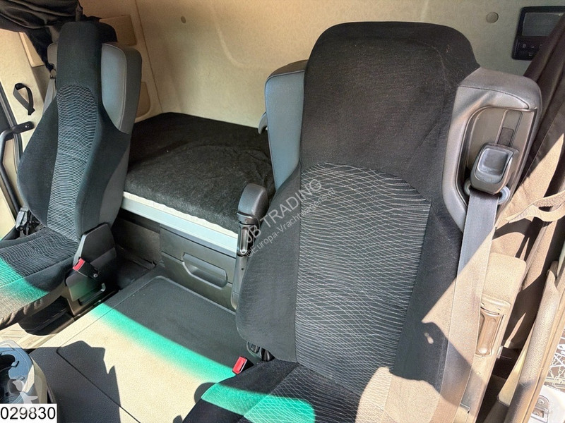 جرار Mercedes 1845 EURO 6d