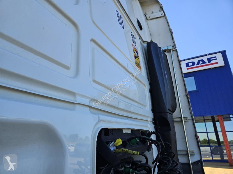 جرار DAF 450