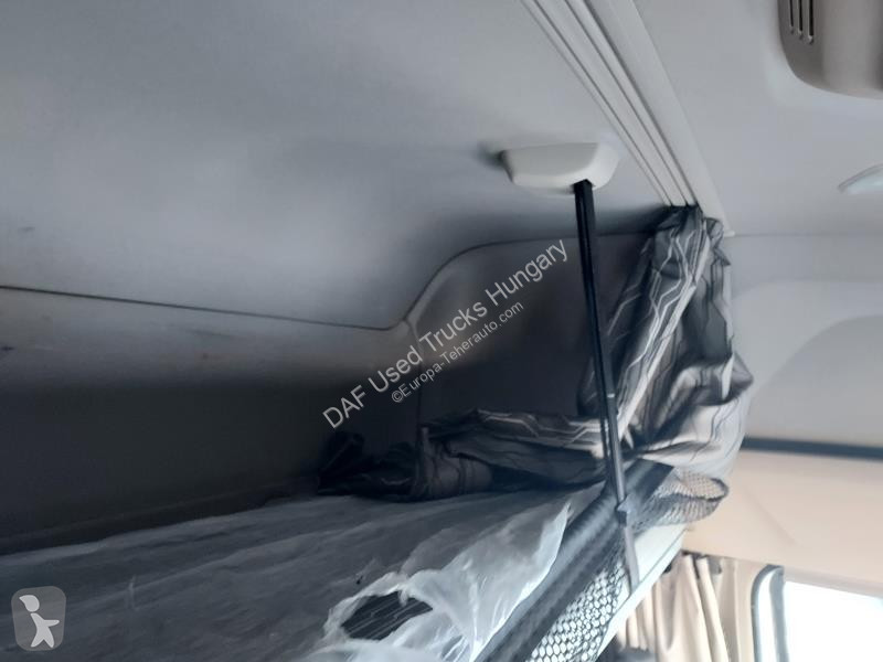 Tratores DAF XFn  FT 4X2