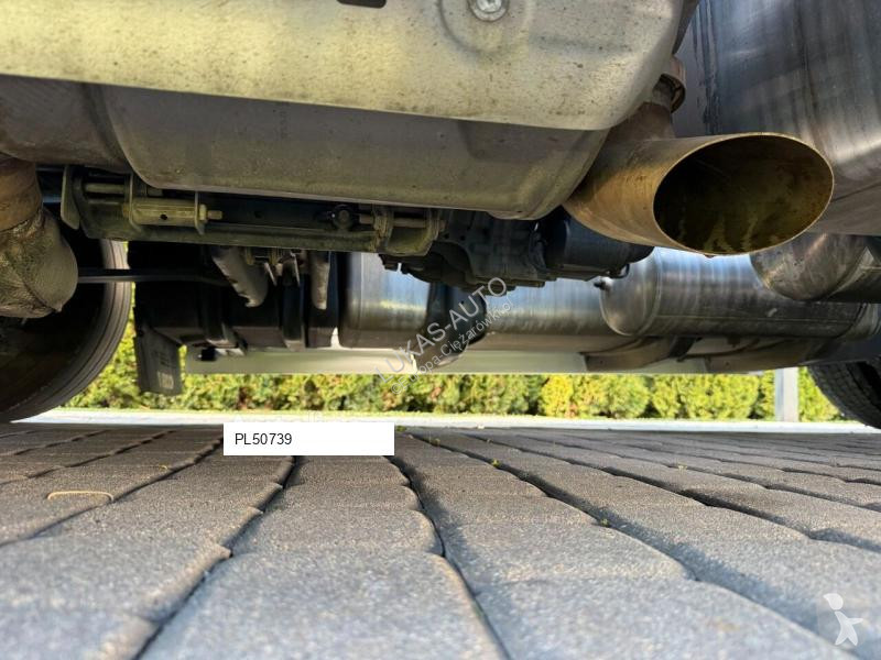 جرار Iveco 530 RETARDER TWO FRIGDE
