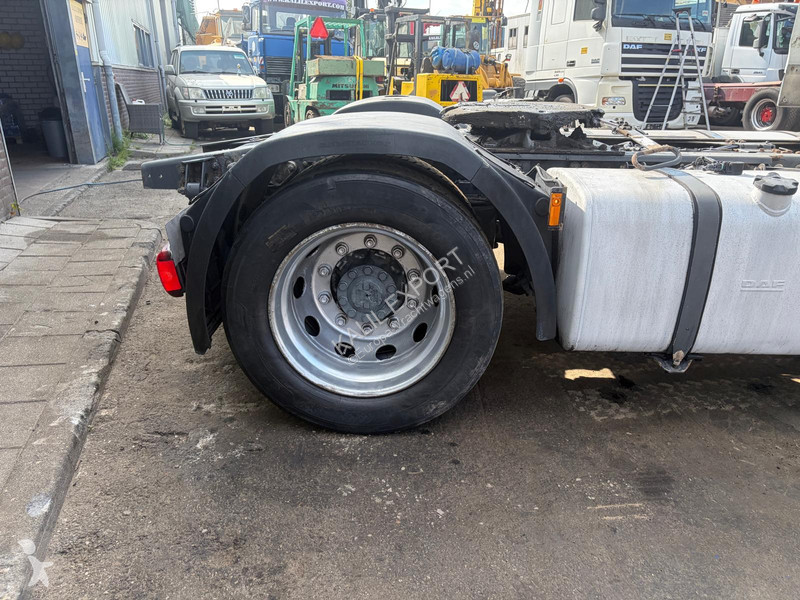 DAF 105460 Tractor - Euro 5 - Full Spoilers -...