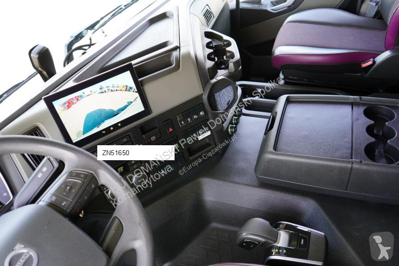 Влекач Volvo FM / 460 / E 6 / ACC / PEŁNY ADR /...