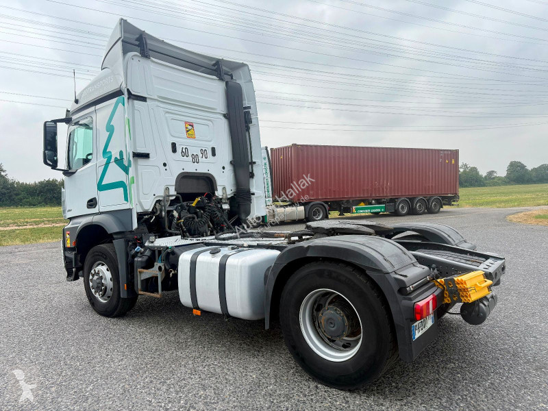 جرار Mercedes 2051 HAD 4x4 Retarder / NEW ENGINE