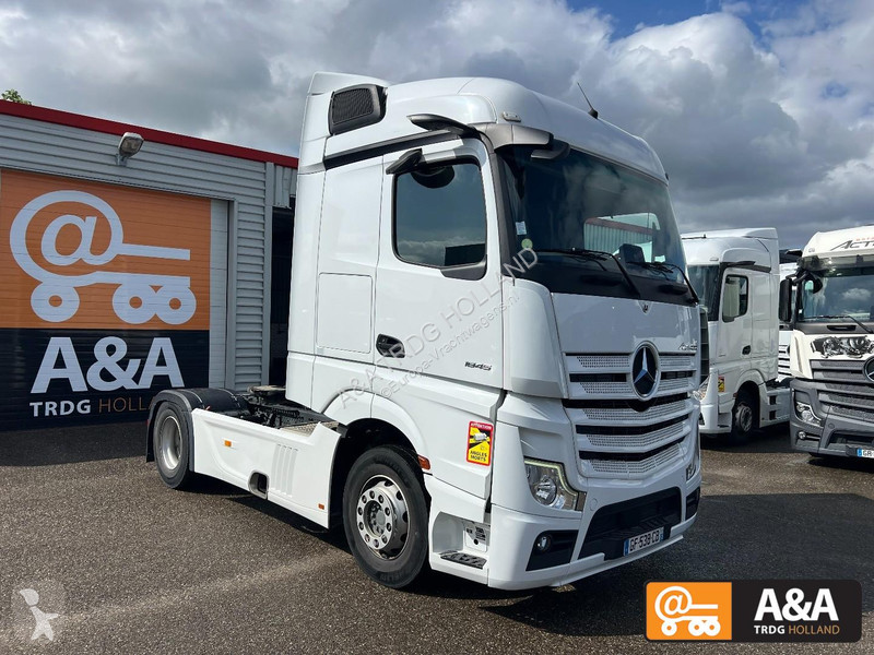 Cabeza tractora Mercedes ACTROS 1845