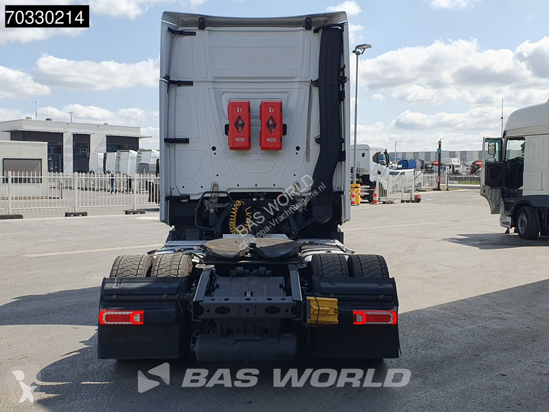 Tracteur Mercedes 1848 4X2 GigaSpace Mega 2x...