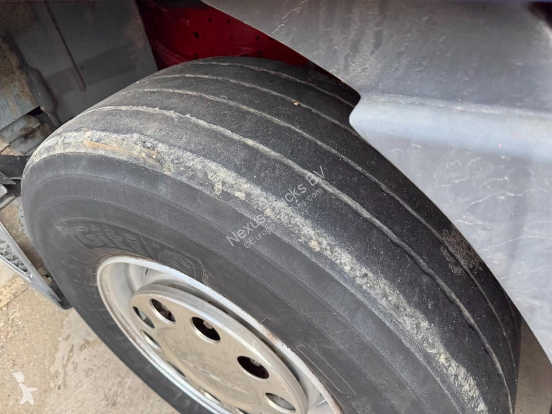 جرار Iveco 440 E 43 (MANUAL GEARBOX / BOITE...