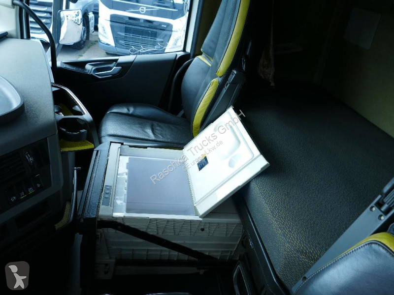 جرار Volvo 650 Globertrotter*Kipphydraulik*