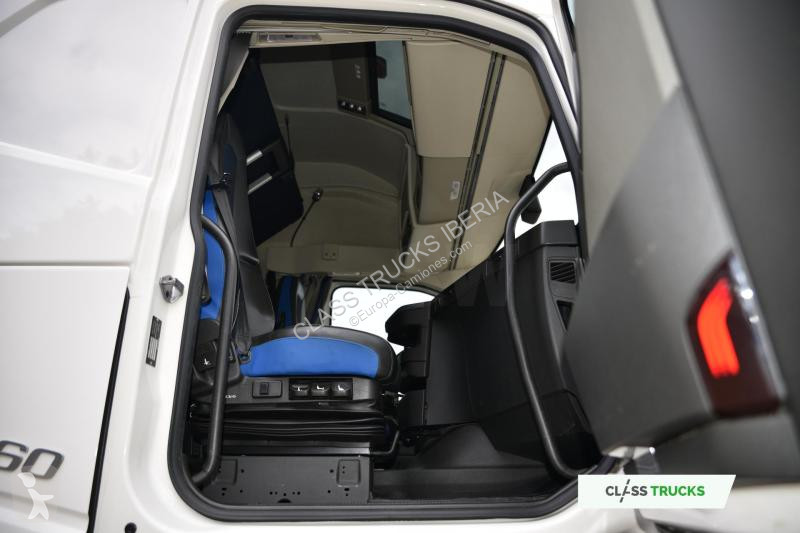 جرار Volvo FH 460 Globetrotter XL i-Save