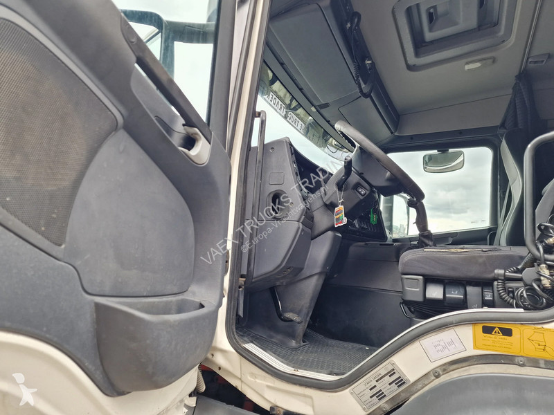 جرار Scania 410 EURO3 - steal / air - manual...
