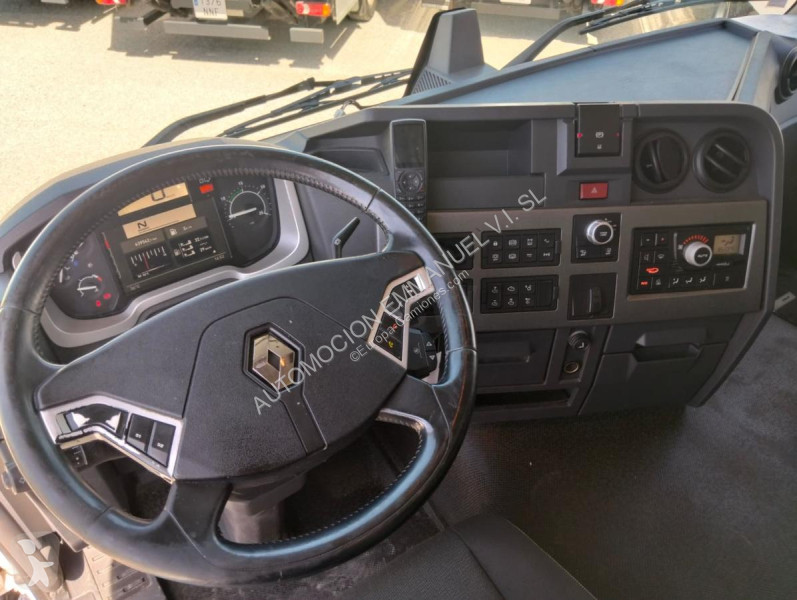 Tracteur Renault 460 ADR TSeries