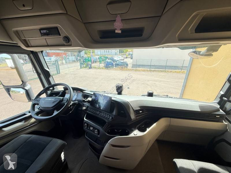 جرار Iveco