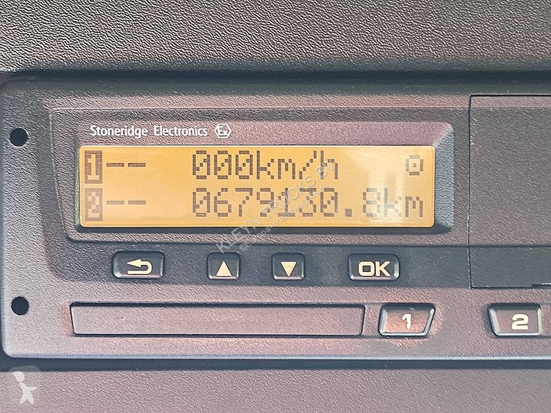 جرار Mercedes ACTROS 1845