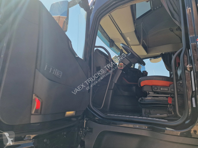 جرار Volvo FH 16.750 XL - Retarder - full air -...