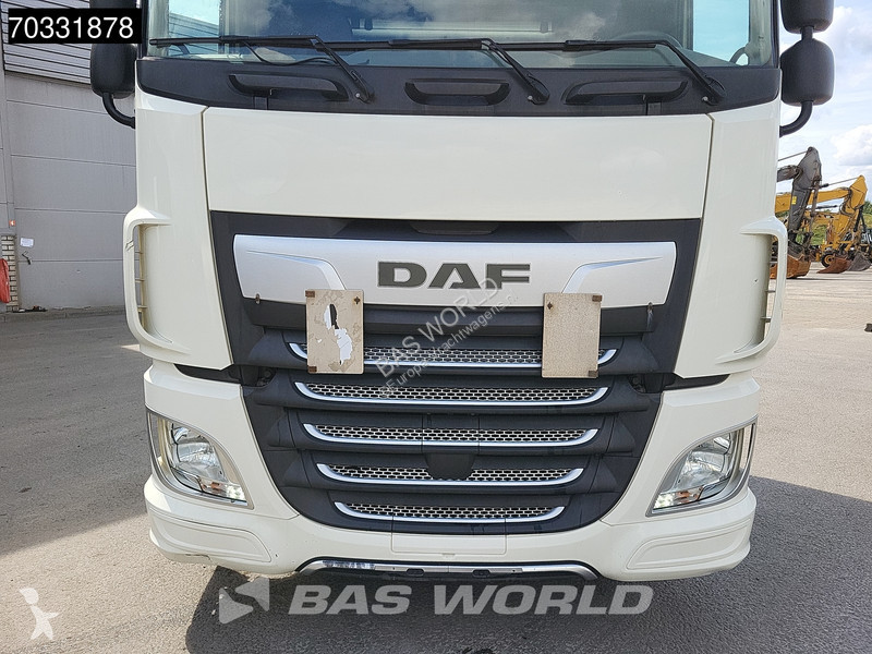 Trekker DAF XF  4X2 Mega SC 2x Tanks Standklima...