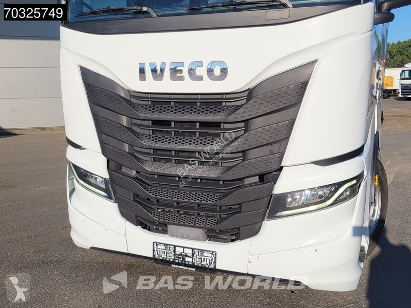 Trekker Iveco S-Way 510 4X2 2xTanks Standklima...