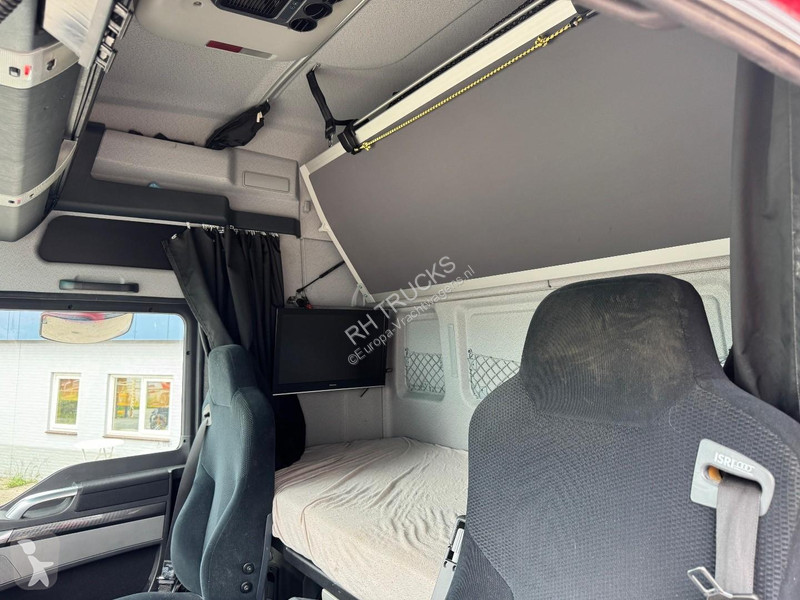 جرار MAN 28.560 6X2 EURO 6