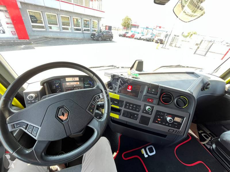 جرار Renault