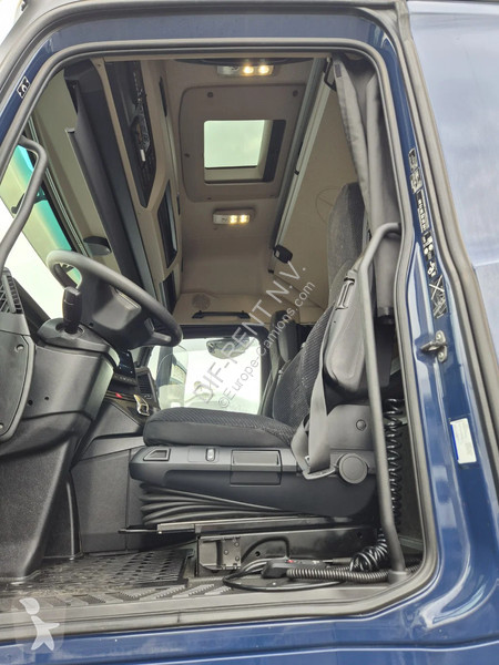Trekker Mercedes 1851 with Retarder