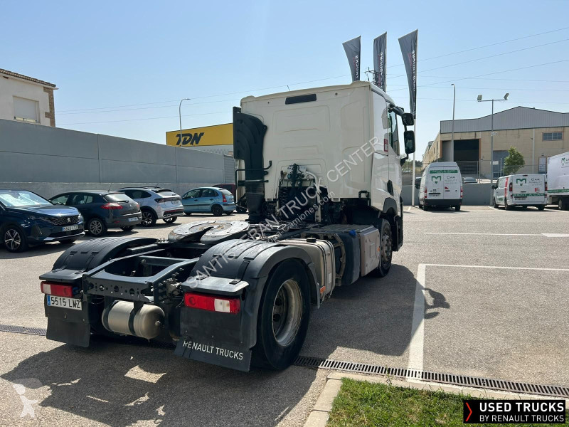 جرار Renault