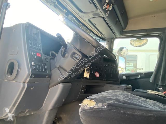 جرار Scania
