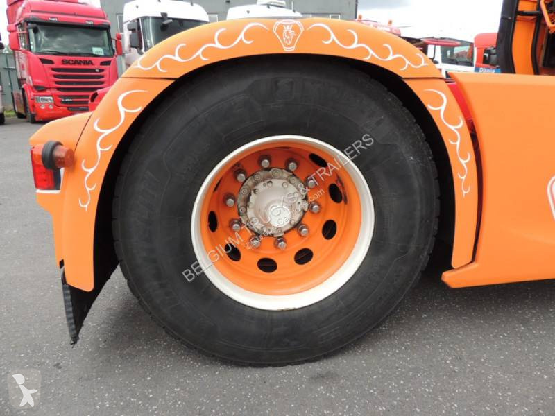 جرار Scania