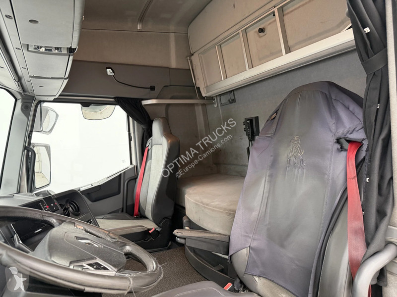 جرار Renault T460
