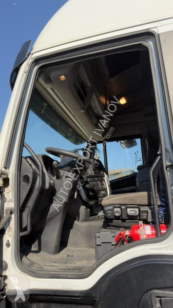 جرار Iveco 460 Hi-Way