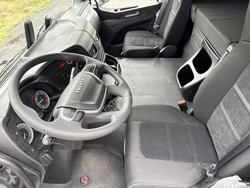 Trattore Stradale Iveco T-Way AT720T47TH ADR...