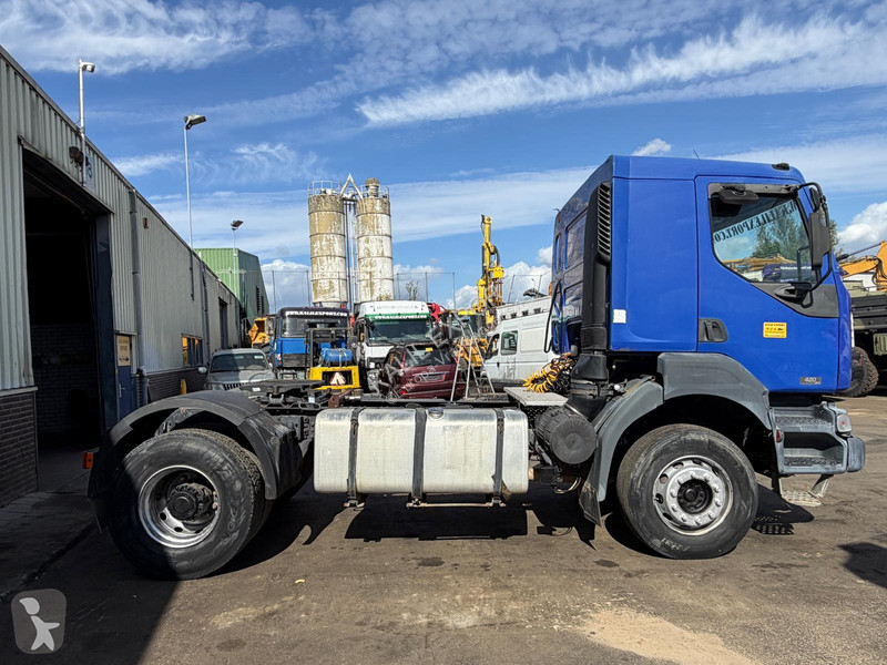 جرار Renault 420 Tractor - Big Axles - Manual...