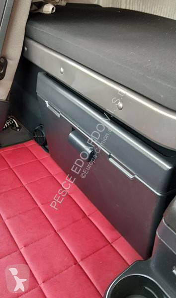Iveco  tractor unit