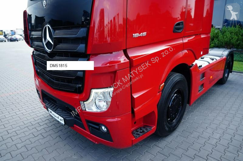 Tracteur Mercedes ACTROS 1845