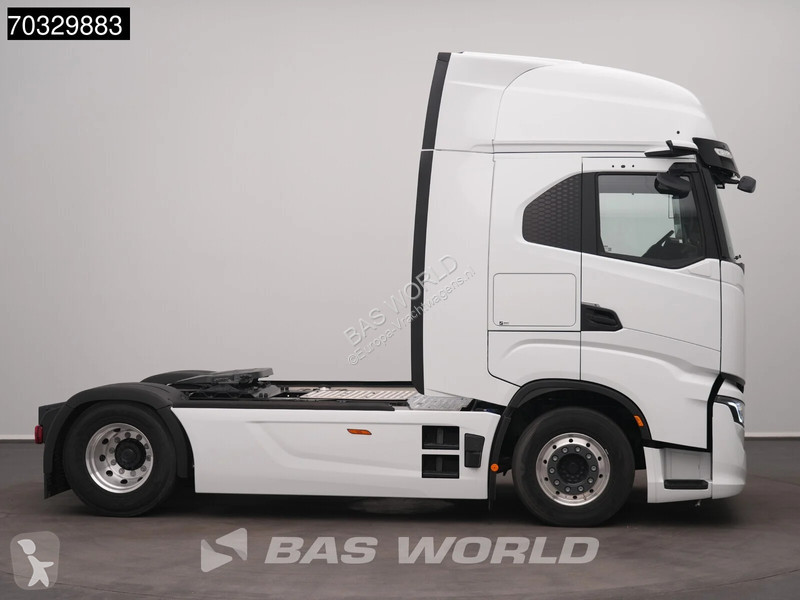 جرار Iveco S-Way 500 4X2 NEW! HPEB Parking...