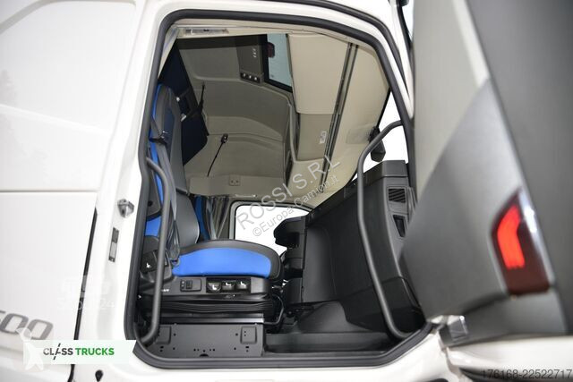 جرار  Trattore stradale standard
