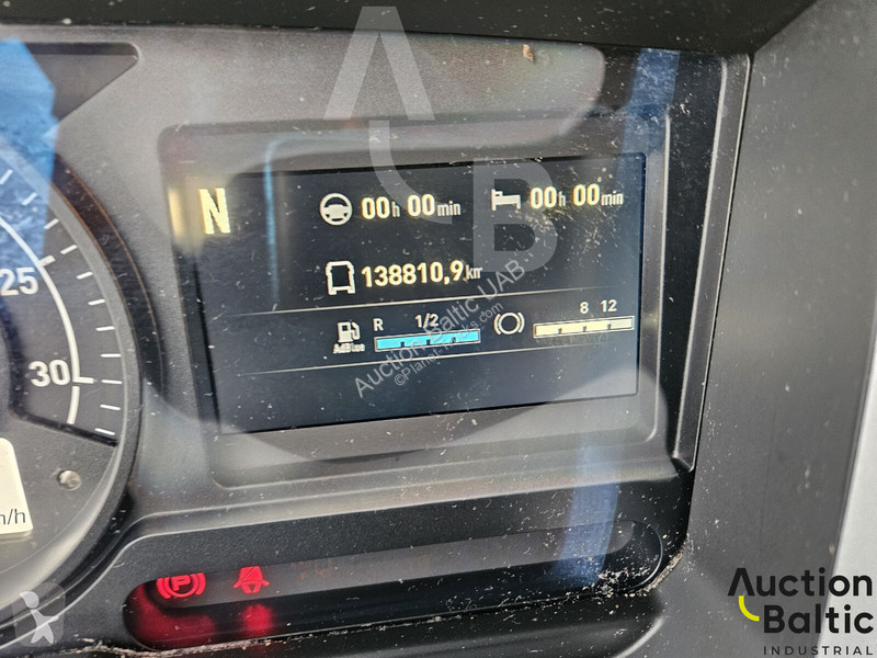 Traktor Renault D Wide