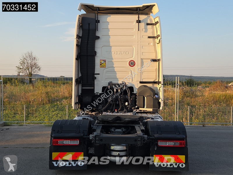 جرار Volvo FH 460 4X2 Globe Mega XL 2x Tanks...