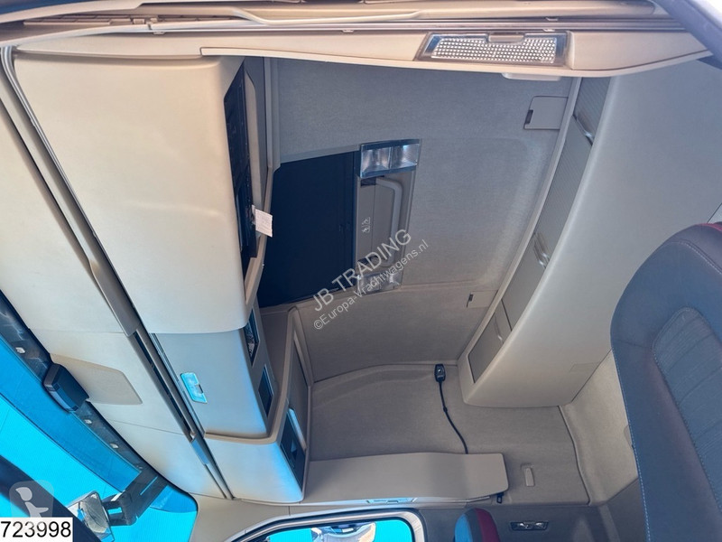جرار Volvo 460 EURO 6
