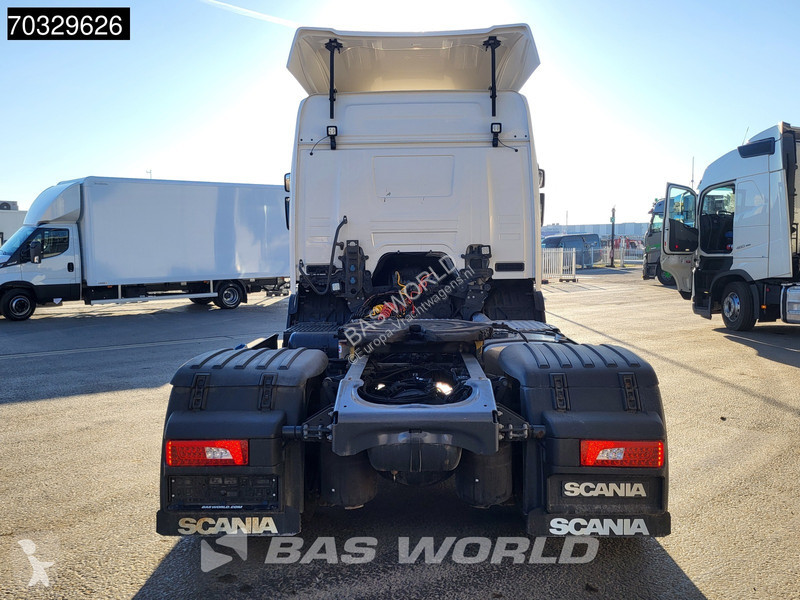 جرار Scania 360  4X2 Daycab Navi