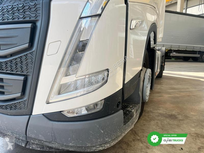 جرار Volvo FH 460 Globetrotter XL i-Save