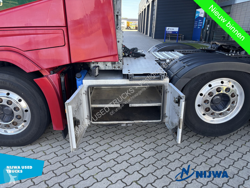 جرار Volvo 500 XL 6x2/4 Retarder + VDS