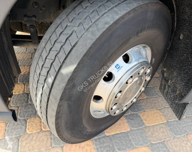 جرار Scania