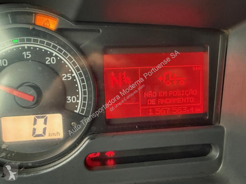 جرار Renault 450 DXI