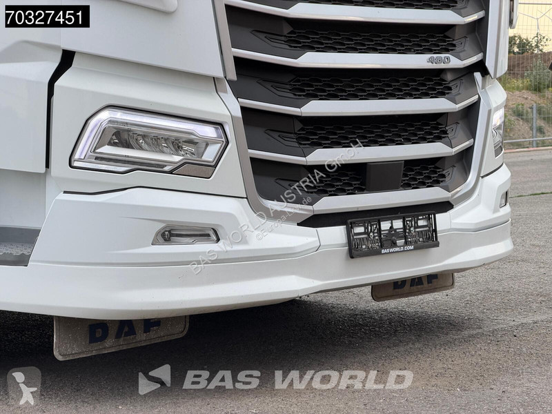 جرار DAF XG  4X2 TUV 03-2027 Retarder 2x Tanks...