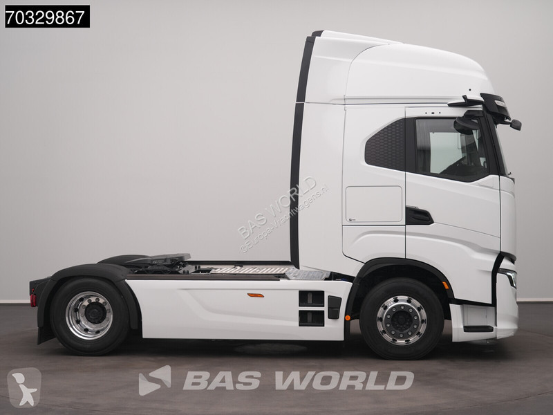 جرار Iveco S-Way 500 4X2 NEW! HPEB Parking...