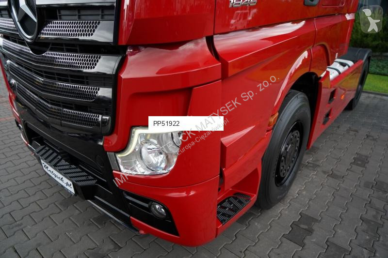 Влекач Mercedes ACTROS 1845