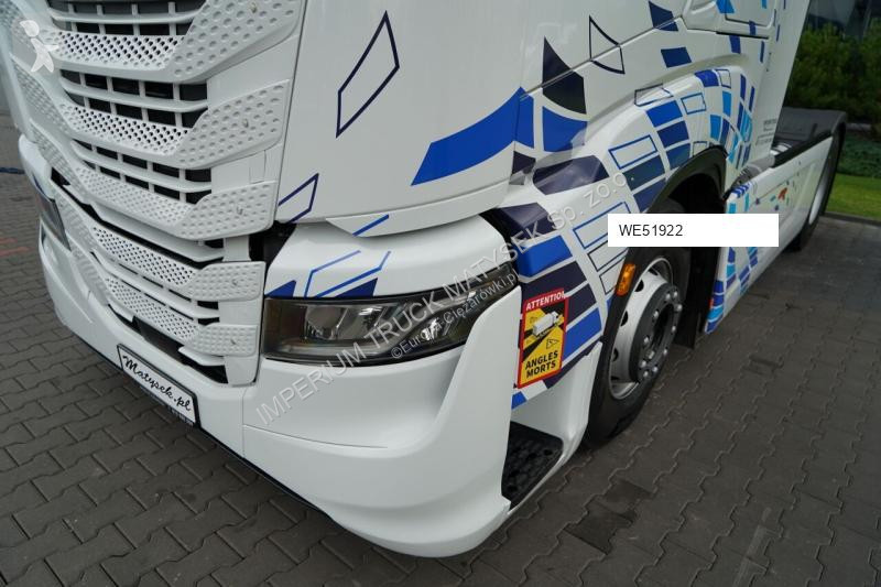 Влекач Iveco S 530