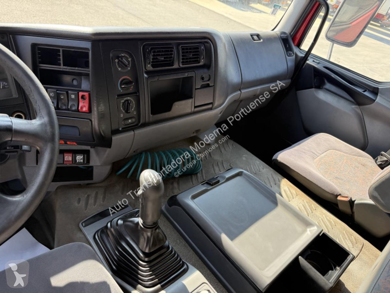 جرار Renault 420 DCI