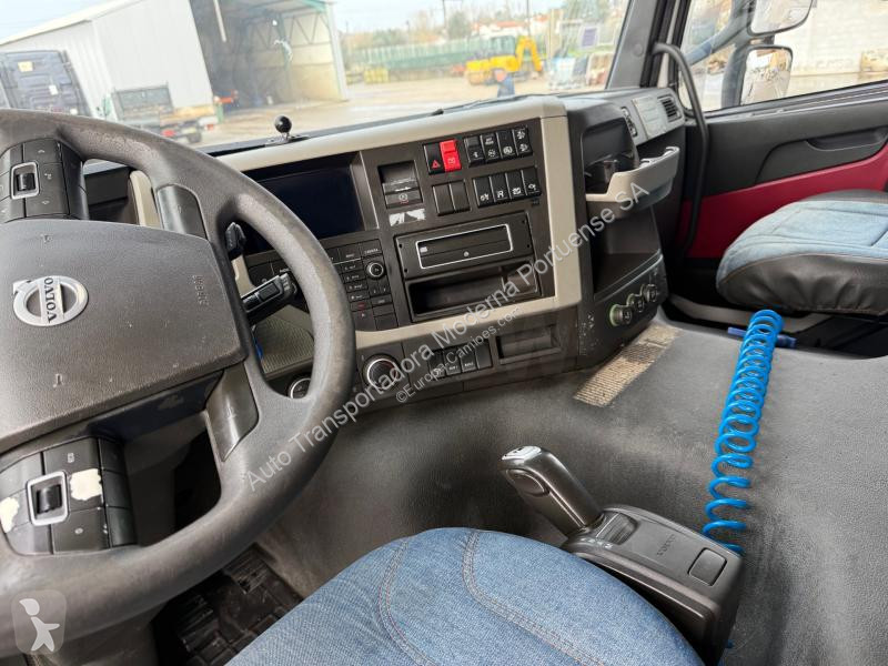 Ciągnik siodłowy Volvo 500