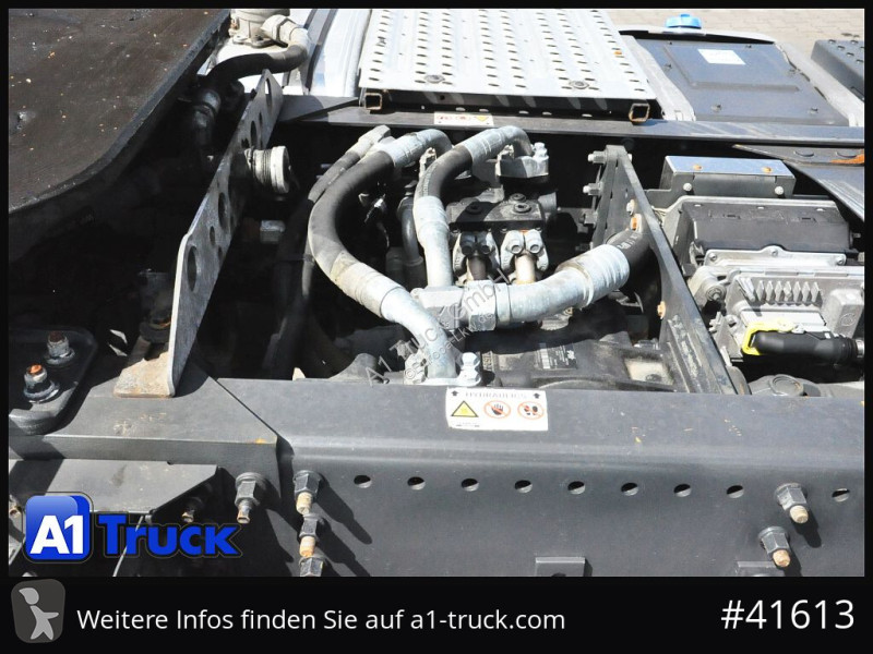 Влекач Volvo FH 540 4x4H X-Trac Navi TV Leder...