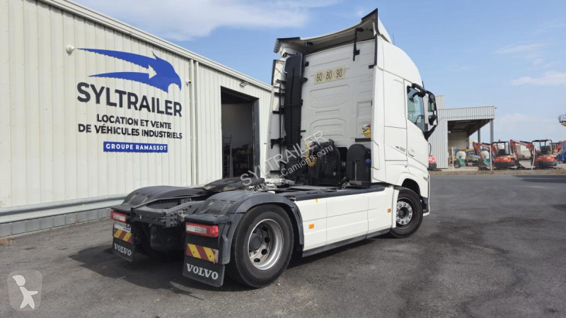 Traktor Volvo 500 I-SAVE