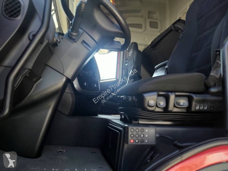Cabeza tractora Iveco